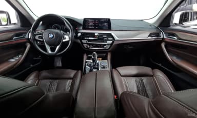 5 Series (G30)