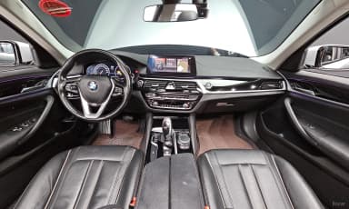 5 Series (G30)