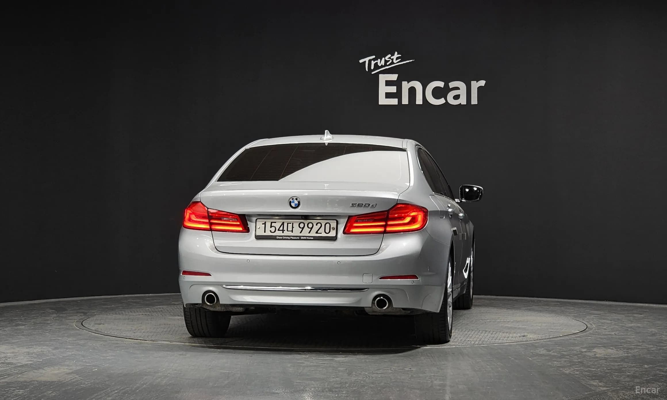 5 Series (G30)