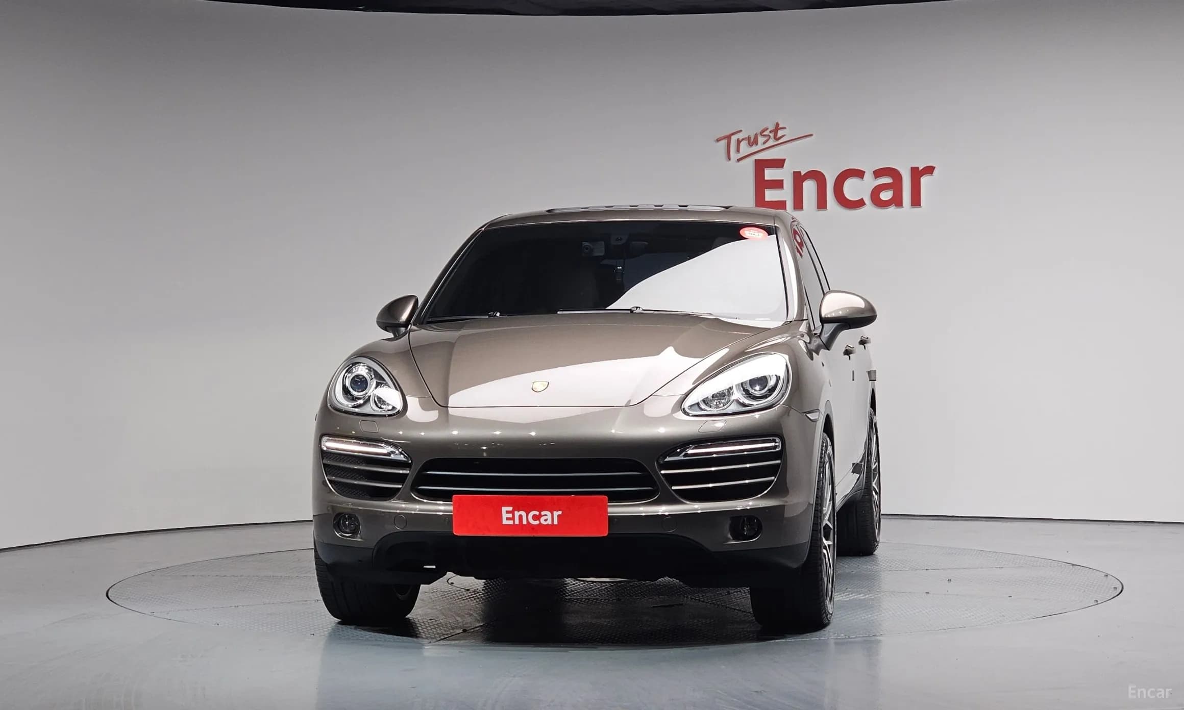 New Cayenne