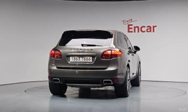 New Cayenne