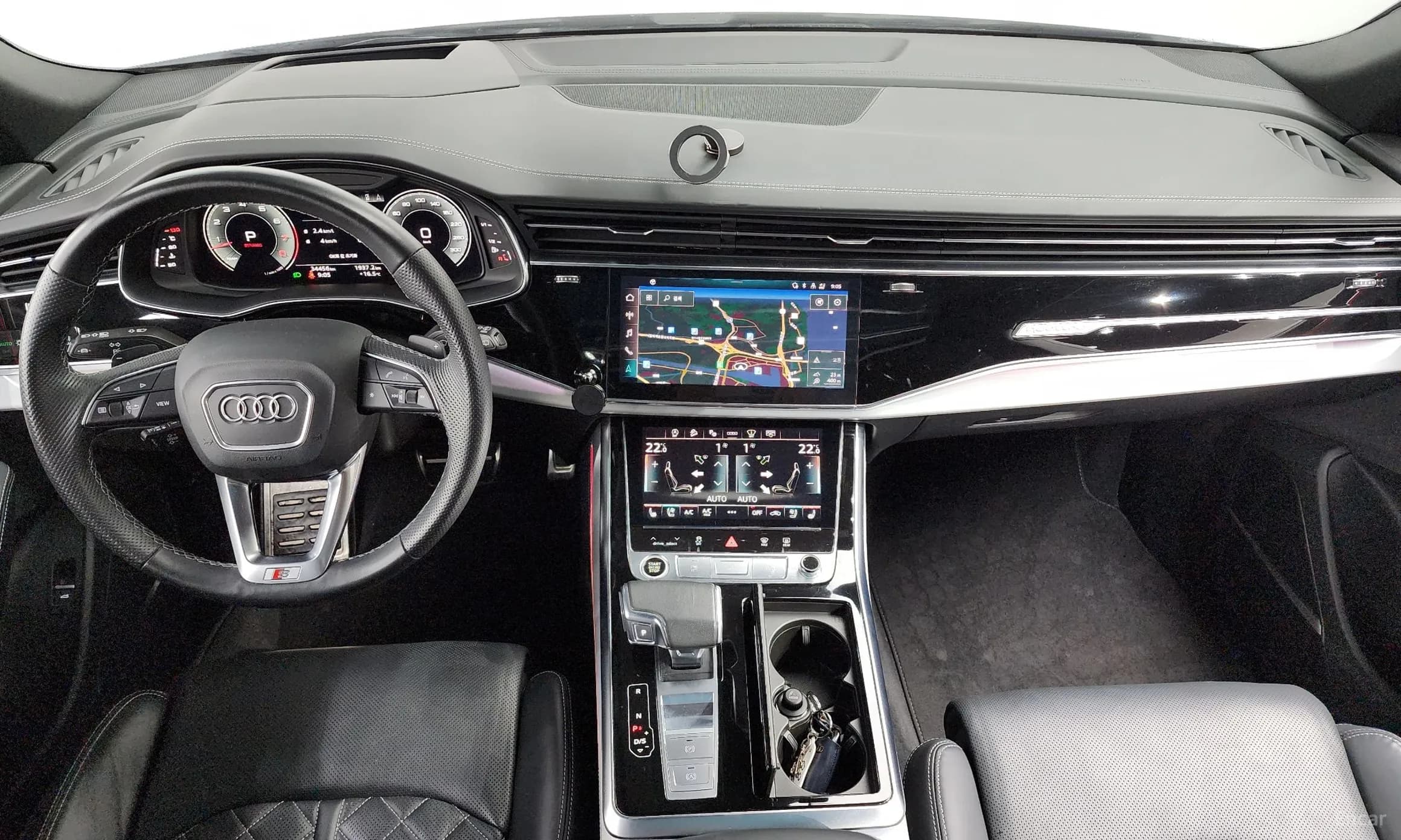 Q8 (4M)