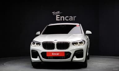 X4 (G02)