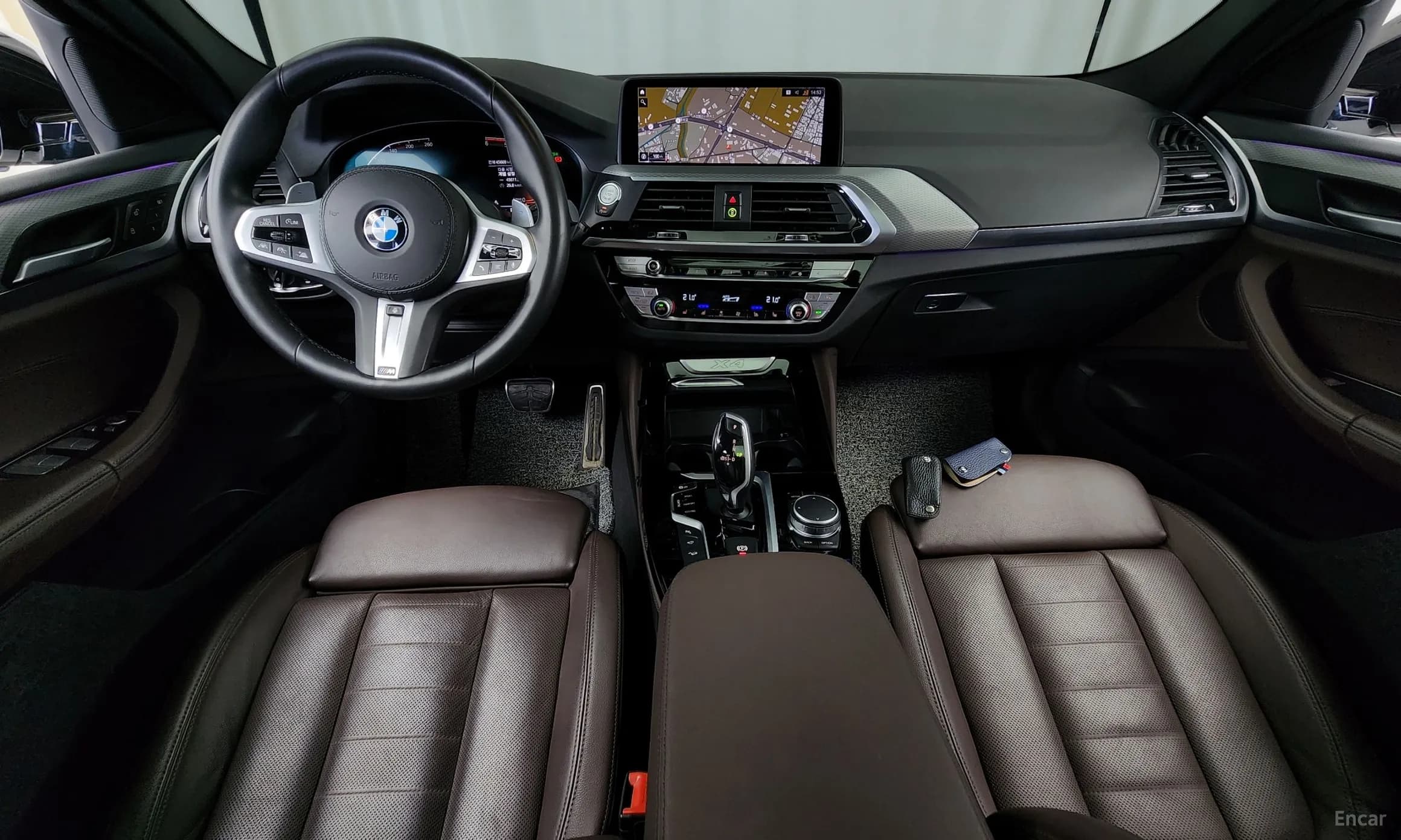X4 (G02)