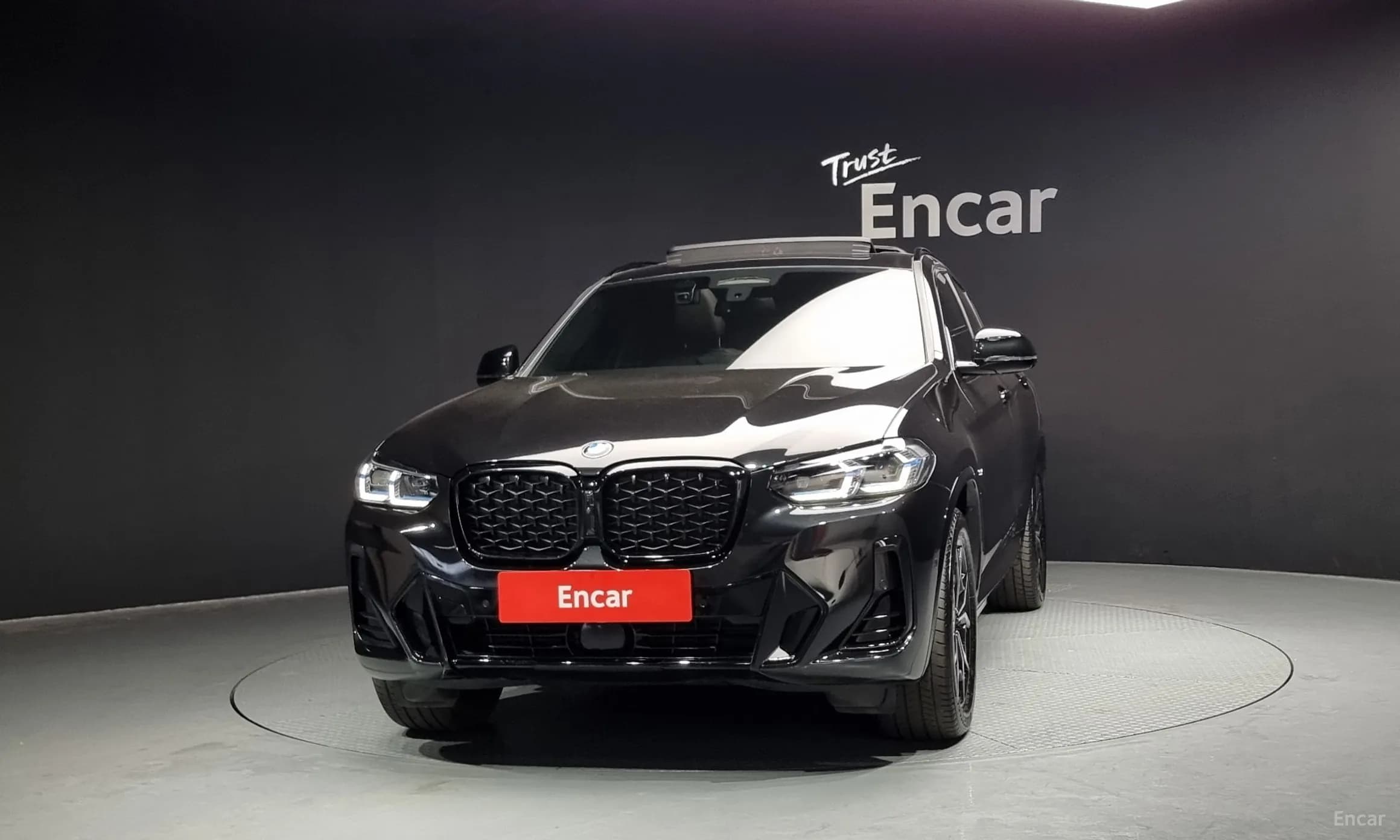 X4 (G02)