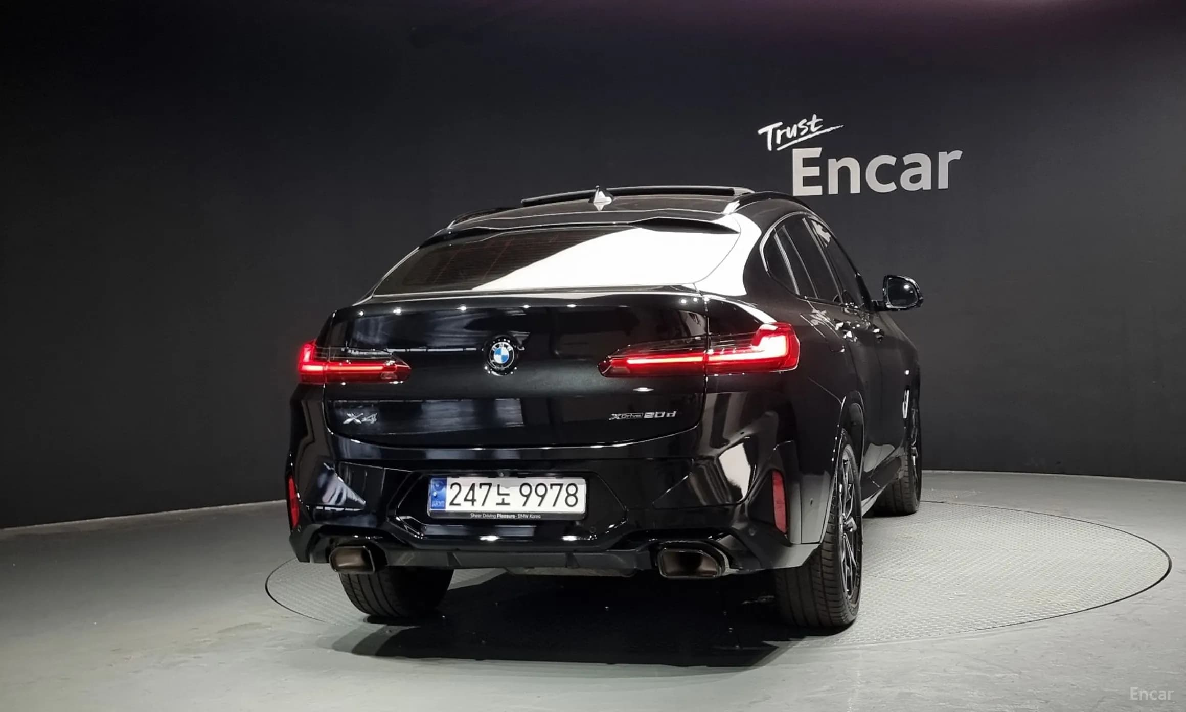 X4 (G02)