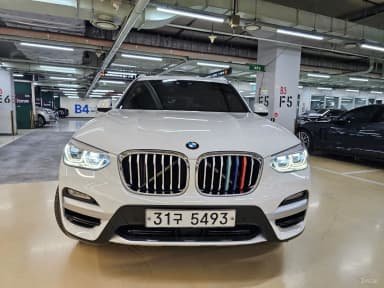 X3 (G01)