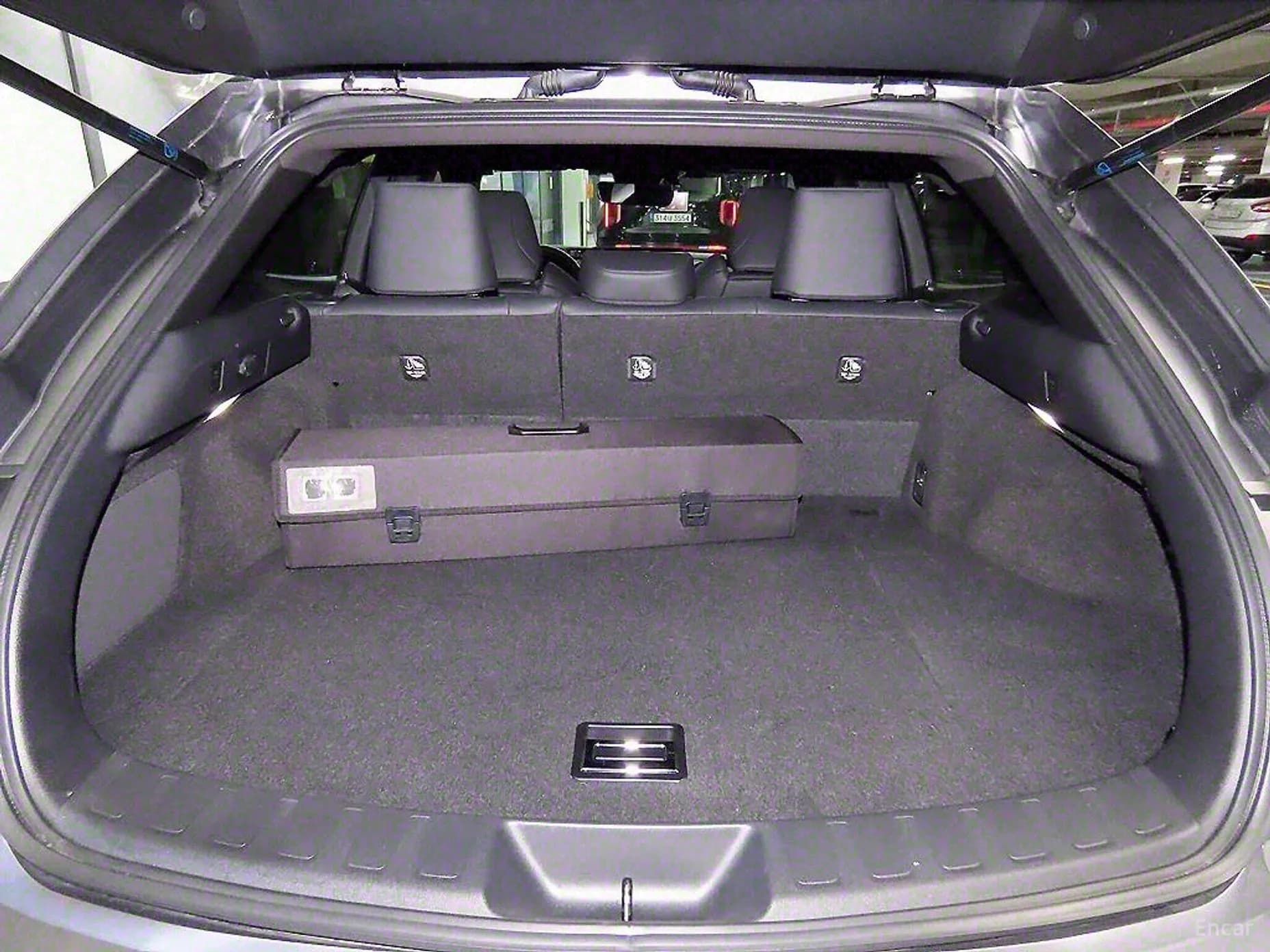UX250h