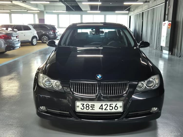 3 Series (E90)