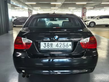 3 Series (E90)