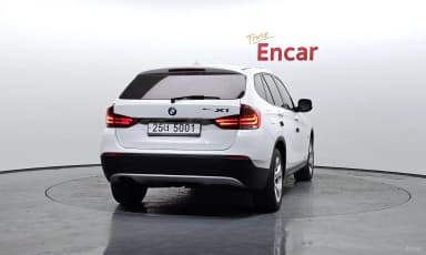 X1 (E84)