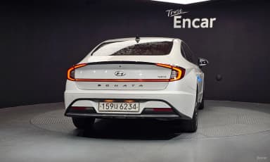 Sonata Hybrid (DN8)