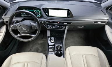 Sonata Hybrid (DN8)