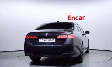 5 Series (G60)