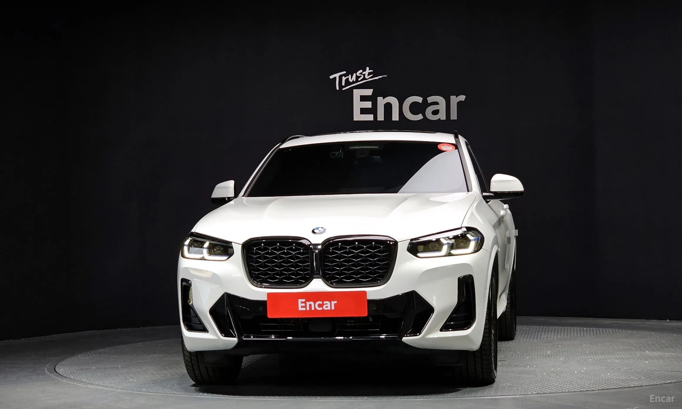 X4 (G02)