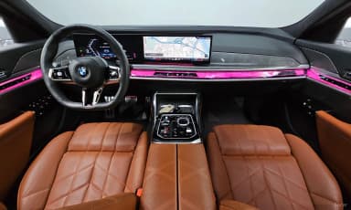 7 Series (G70)