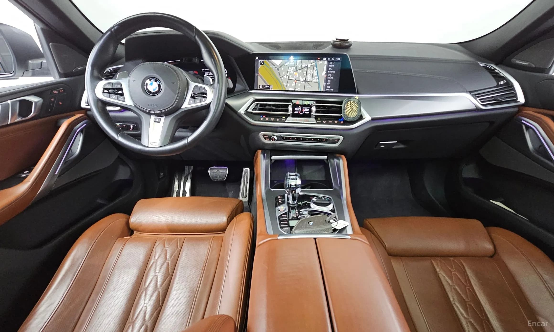 X6 (G06)