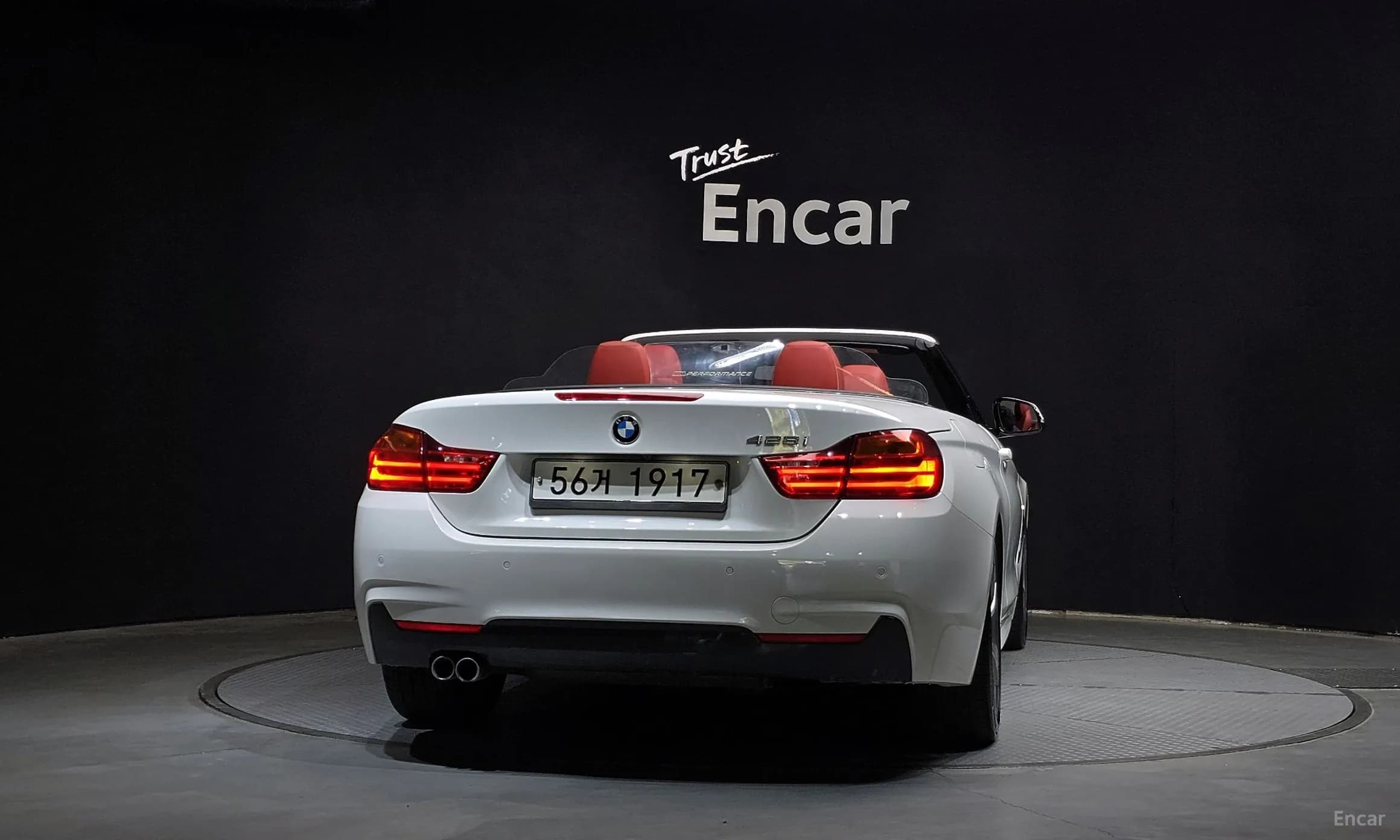 Series 4 (F32)