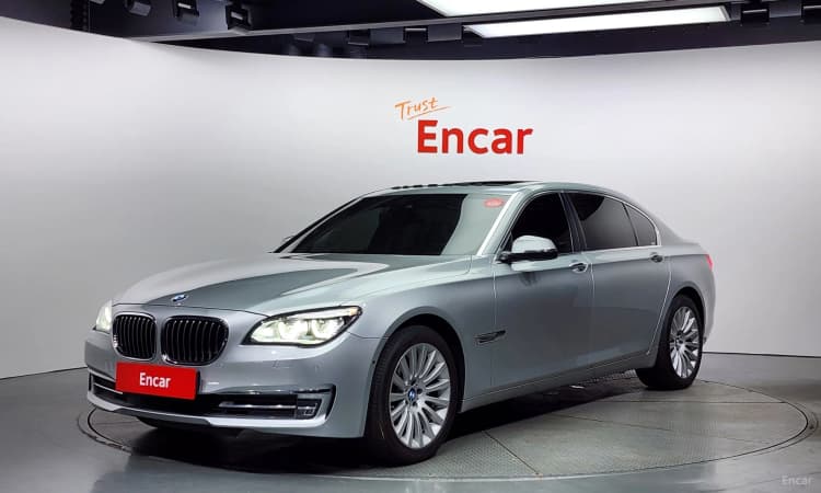 7 Series (F01)