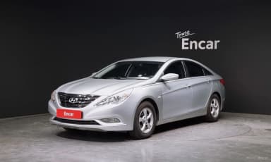 YF Sonata
