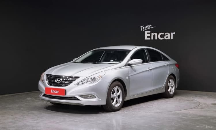 YF Sonata