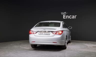 YF Sonata