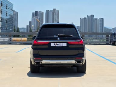 X7 (G07)