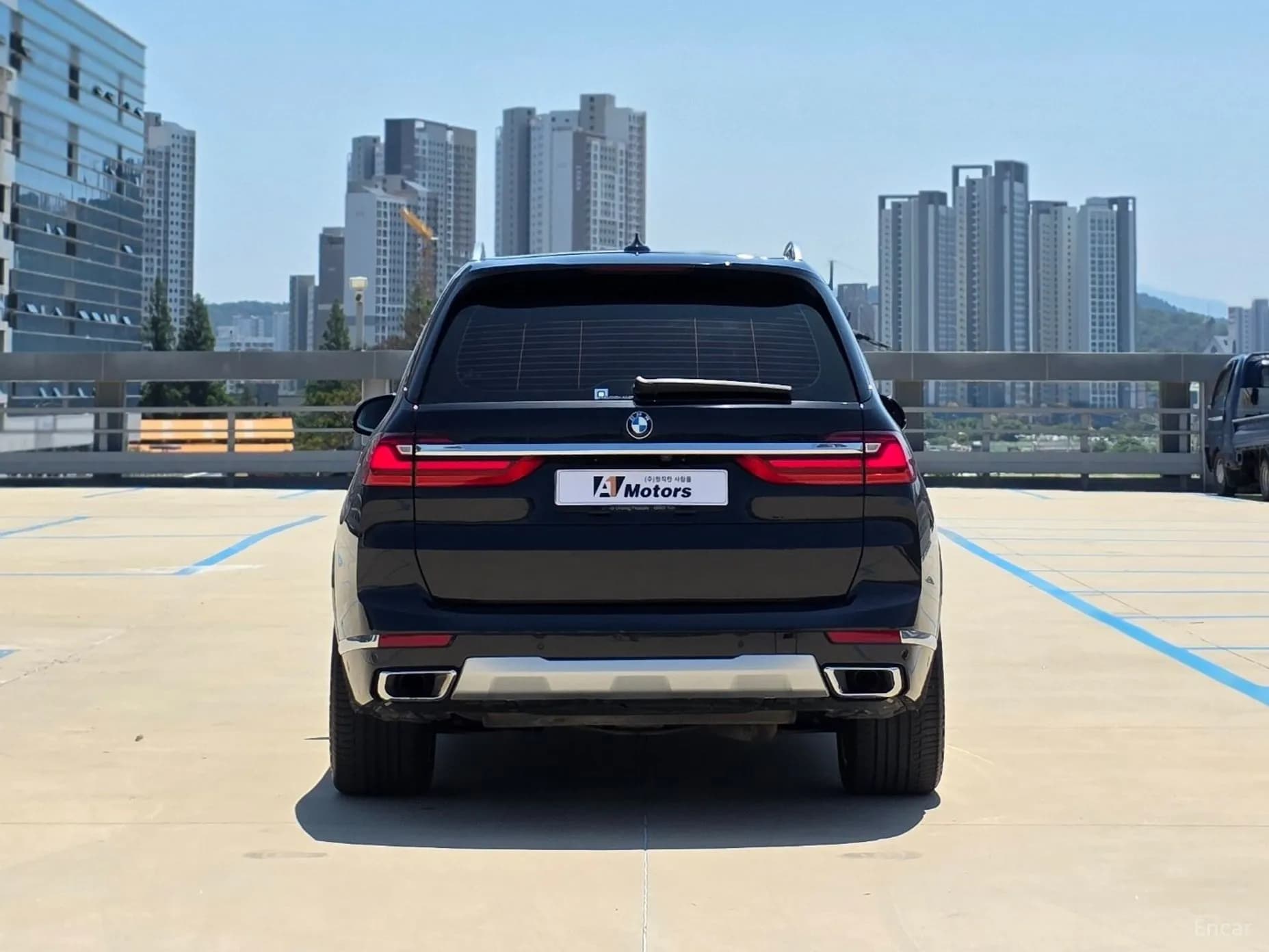 X7 (G07)