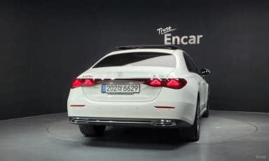 E-Class W214