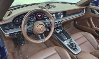911 (992)