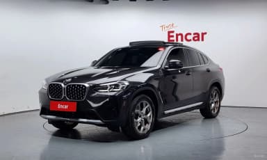 X4 (G02)