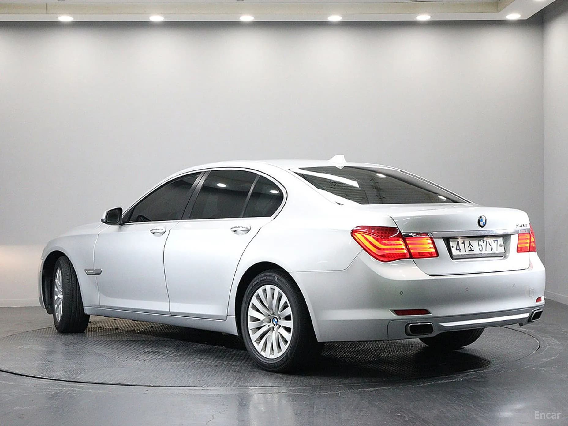 7 Series (F01)