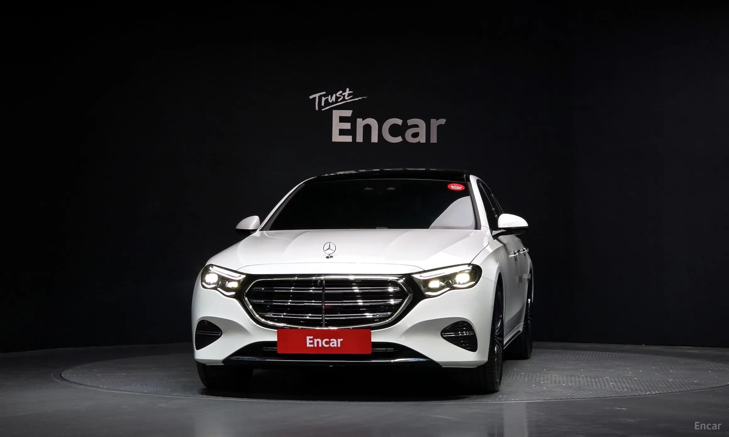 E-Class W214