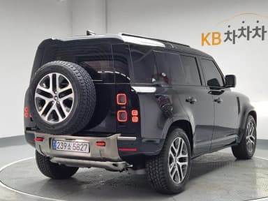 Defender (L663)