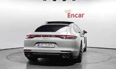 Panamera (971)