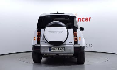 Defender (L663)