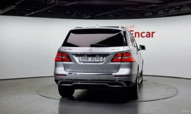 M-Class W166