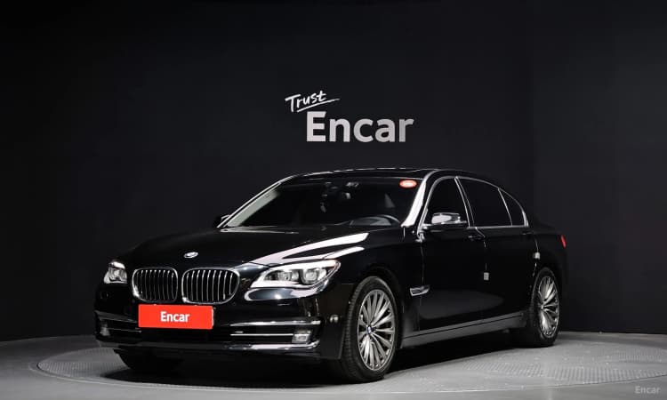 7 Series (F01)