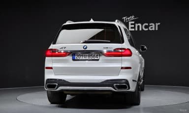 X7 (G07)
