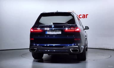 X7 (G07)