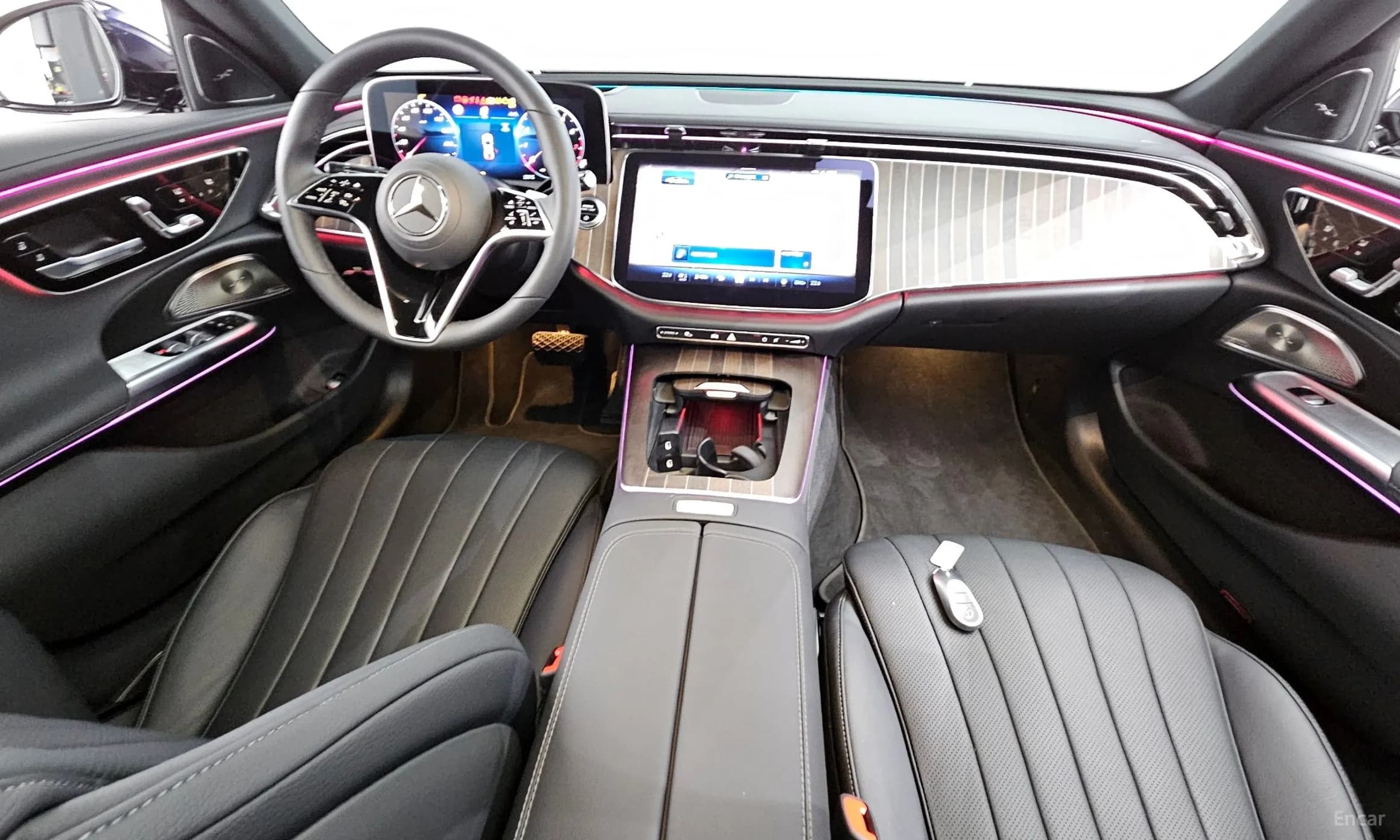 E-Class W214