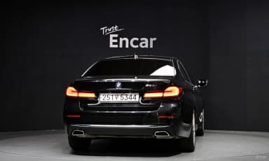 5 Series (G30)