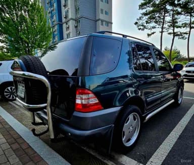 M-Class W163