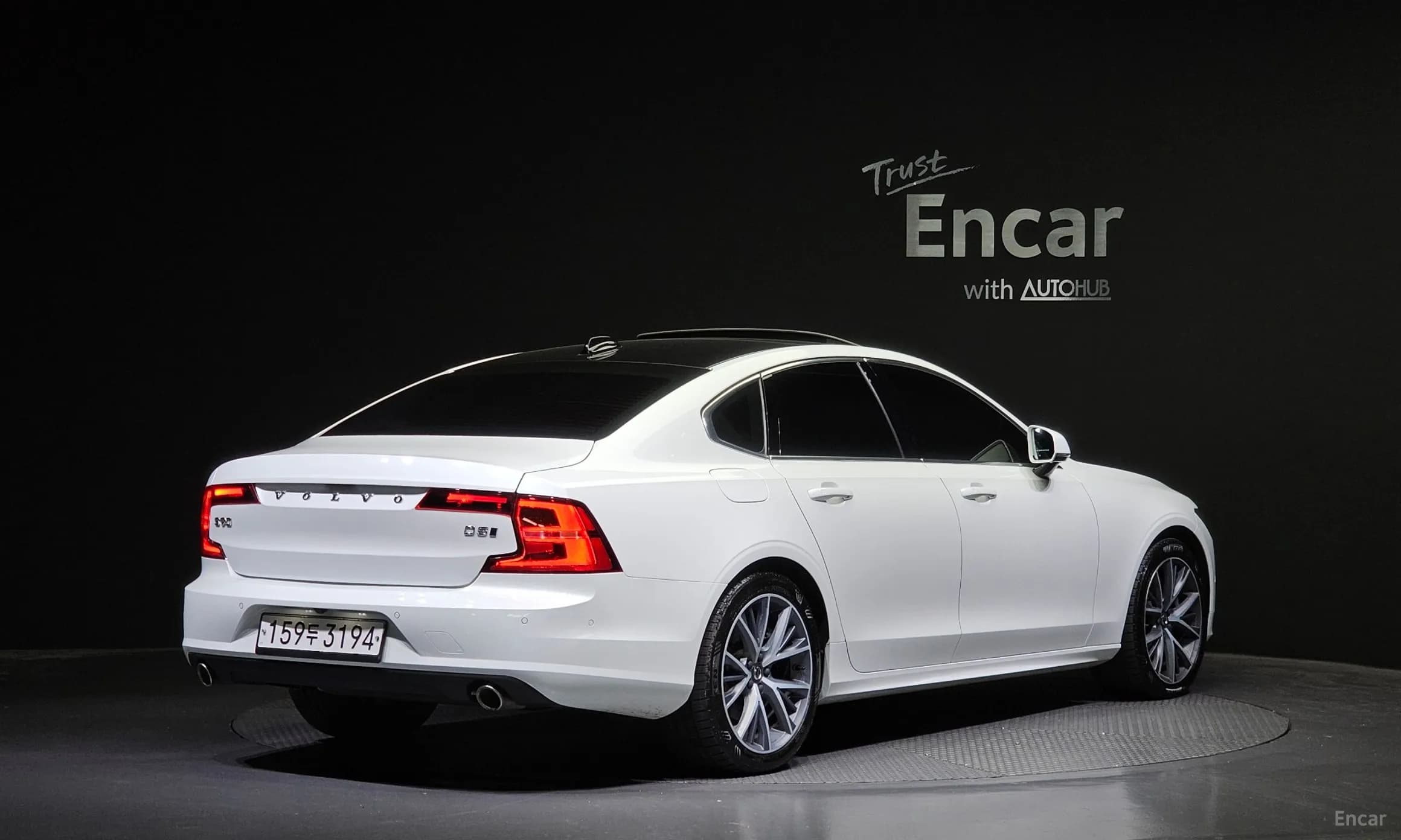 S90