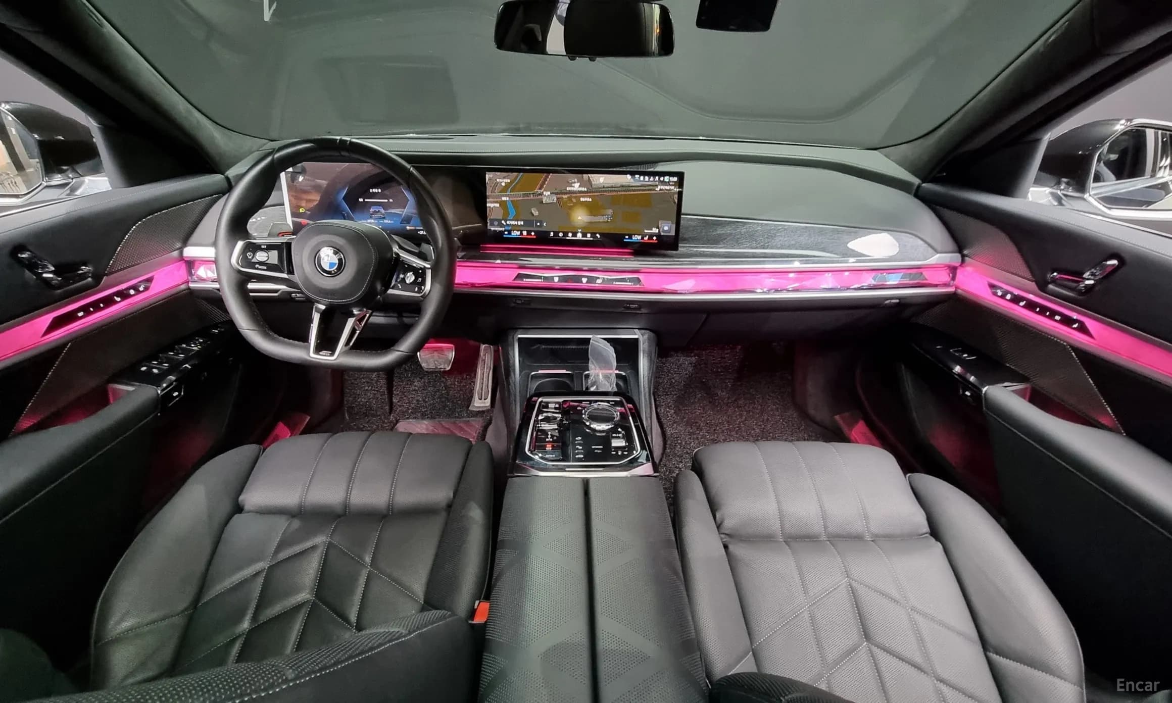 7 Series (G70)