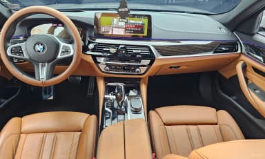 5 Series (G30)