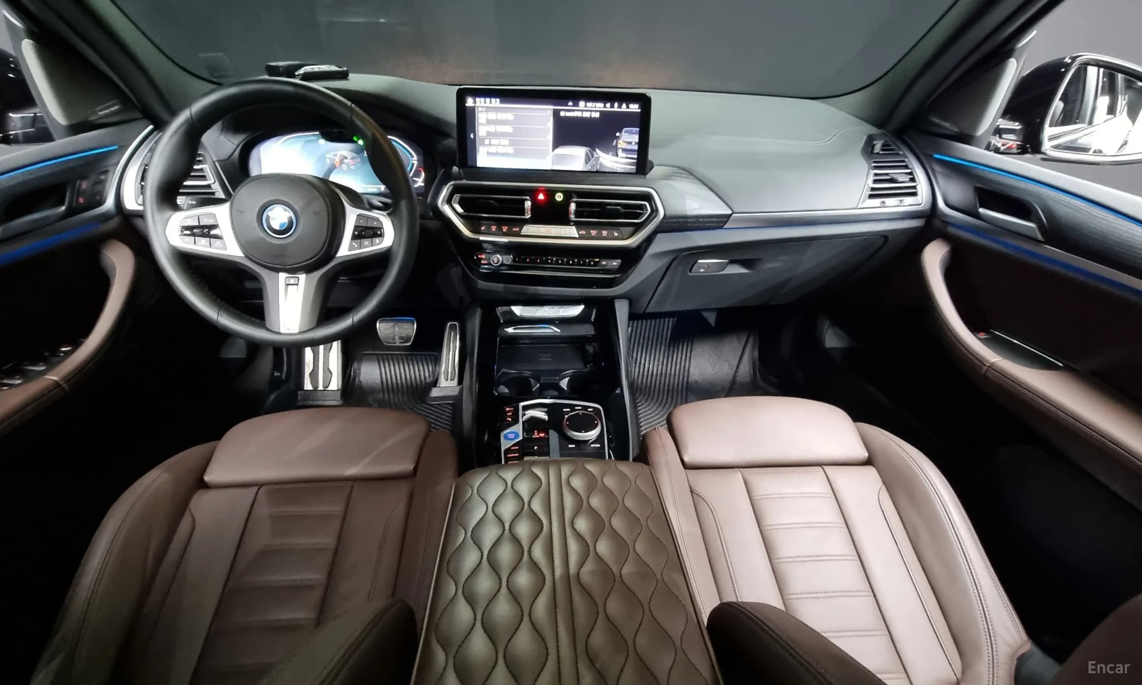 iX3