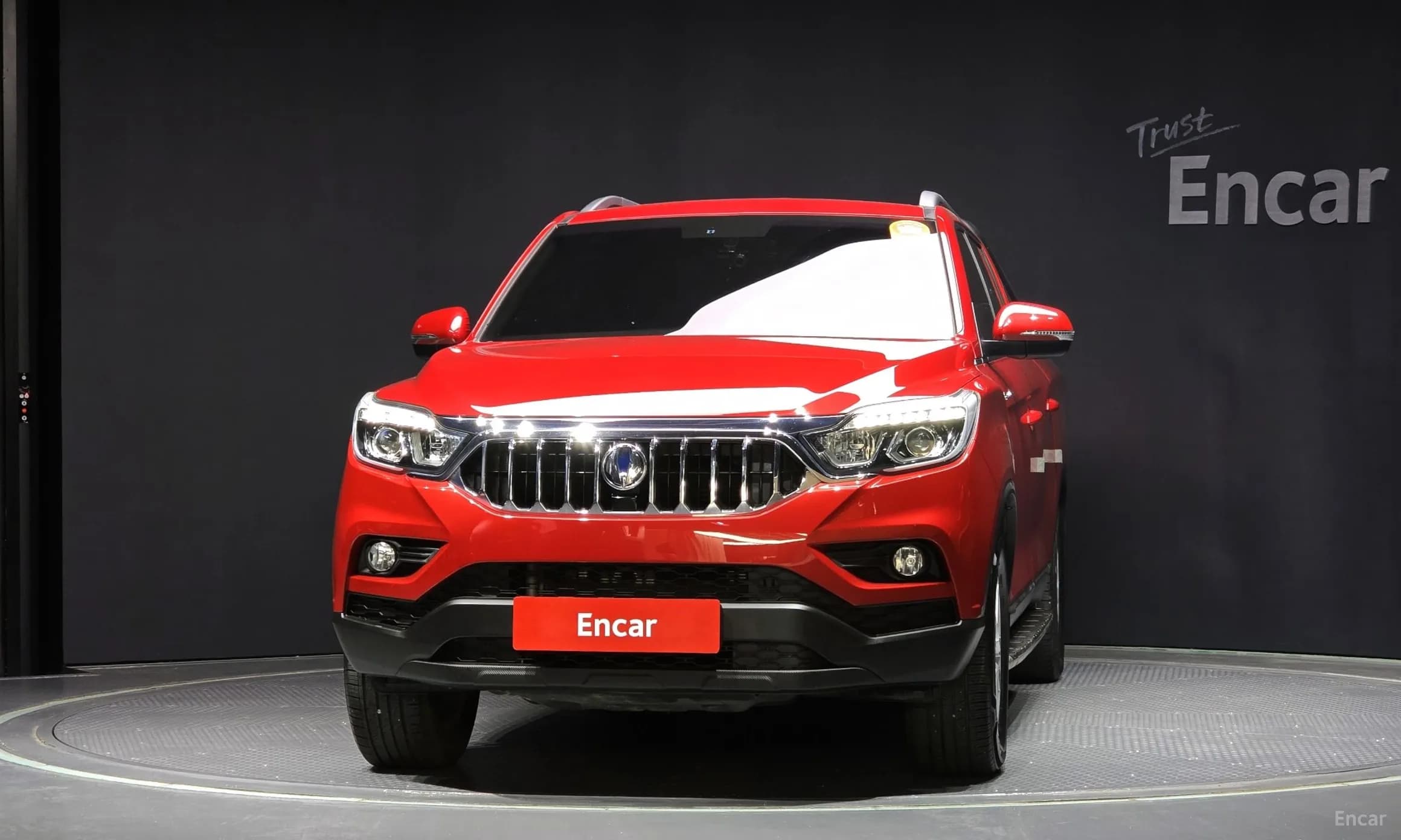 Rexton Sports Khan