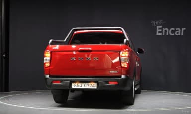 Rexton Sports Khan