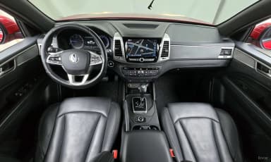 Rexton Sports Khan